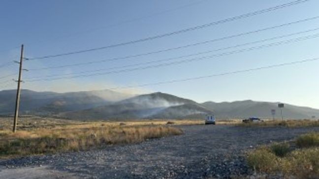 A new wildfire has sparked in Saratoga Springs called the Clay Pit Fire. Officials estimated that the fire was at about 200 acres around 7:20 p.m. Wednesday. (Photo: KUTV)