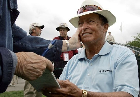 Image for story: Chi Chi Rodriguez, Hall of Fame golfer known for antics on the greens, dies at 88