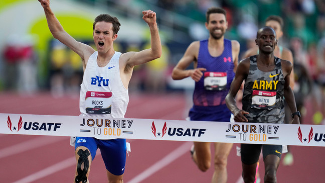 Kenneth Rooks crosses the finish line to win the men's 3000 meter steeplechase final during the U.S. track and field championships in Eugene, Ore., Saturday, July 8, 2023. (AP Photo/Ashley Landis)