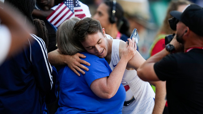 Kenneth Rooks celebrates after winning the men's 3000 meter steeplechase final during the U.S. track and field championships in Eugene, Ore., Saturday, July 8, 2023. (AP Photo/Ashley Landis)